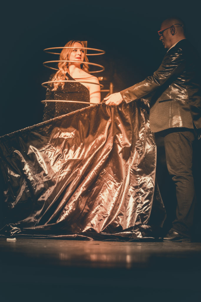 01042023-sans titre-201Spectacle Illusion svg+xml;charset=utf