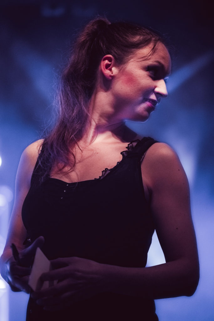 01042023-sans titre-60Spectacle Illusion svg+xml;charset=utf