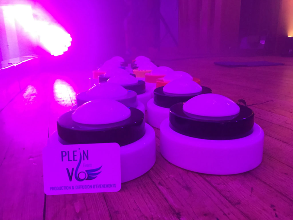 Buzzer-Plein-Vol svg+xml;charset=utf