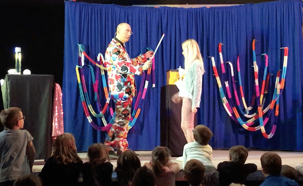 Bada-Boom-4-1024x628-1 svg+xml;charset=utf