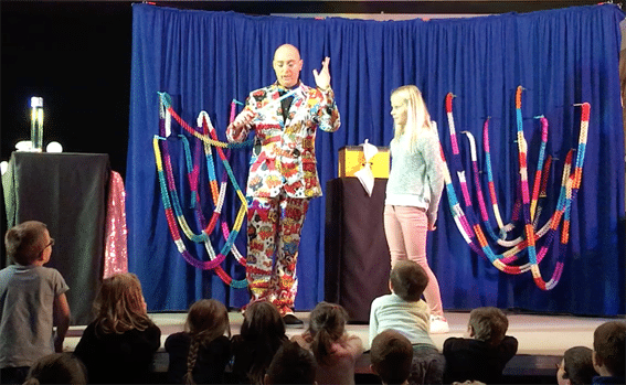 Bada-Boom-5 svg+xml;charset=utf