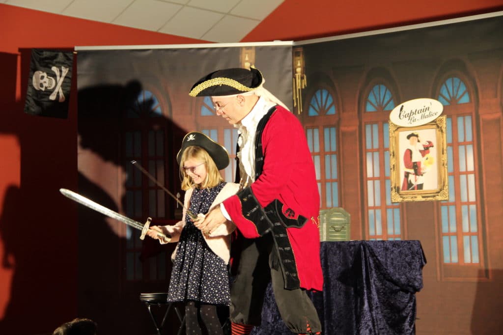 Bienvenue à bord - Captain la malice - Vincent Gaillard 8 svg+xml;charset=utf