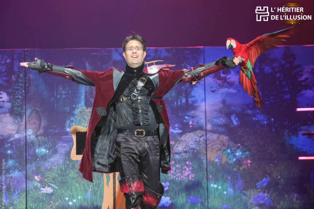 Héritier de l'illusion svg+xml;charset=utf