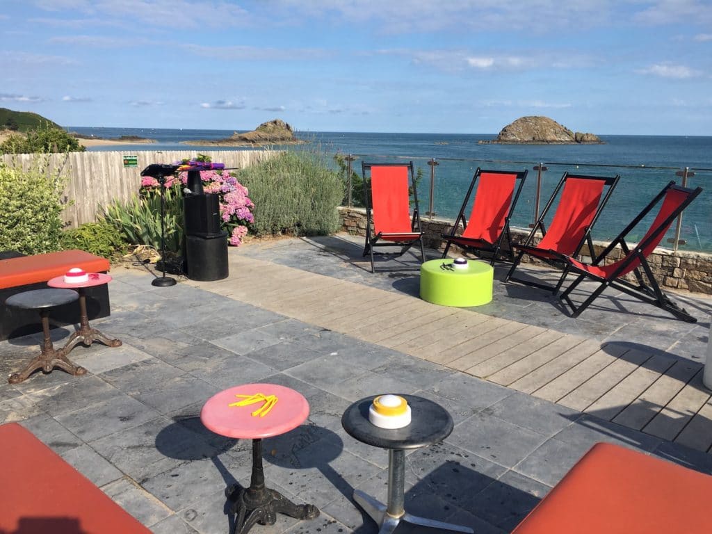 Quizz-Show-26-1024x768-1 svg+xml;charset=utf