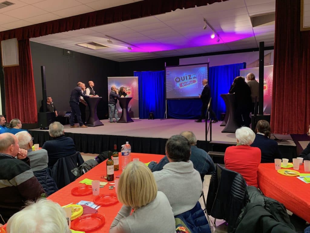 Quizz-Show-37-1024x768-1 svg+xml;charset=utf