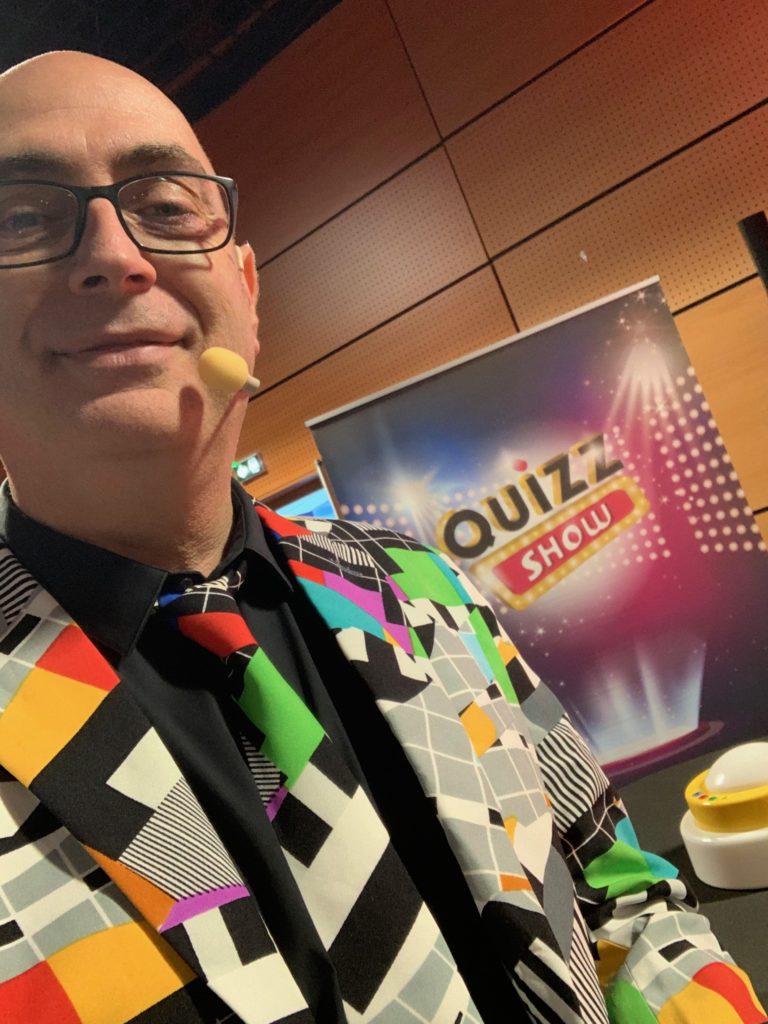 Quizz Show 4 svg+xml;charset=utf