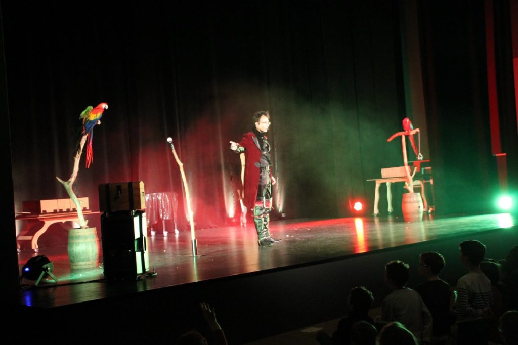 Spectacle enfant adultes perroquet noel (8) svg+xml;charset=utf