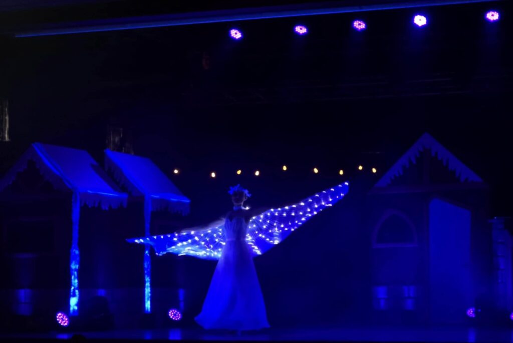 Les Lutins Malins - Magie - Spectacle de Noël 6 svg+xml;charset=utf