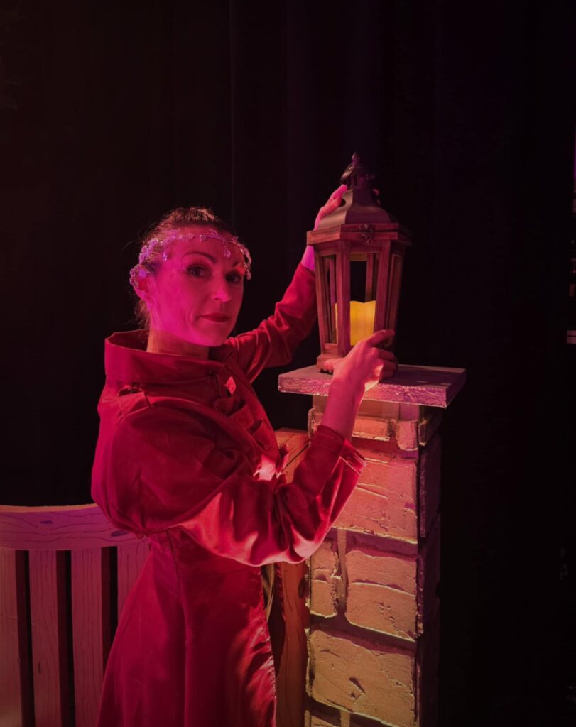 Les Lutins Malins - Magie - Spectacle de Noël svg+xml;charset=utf