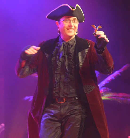 Spectacle Pirate Perroquet - Plein Vol 5 svg+xml;charset=utf