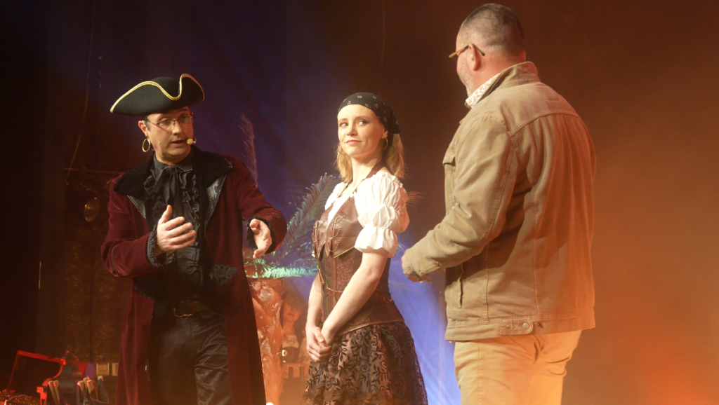 Spectacle Pirate enfant plein vol 26 svg+xml;charset=utf