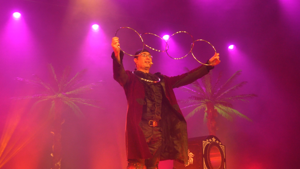 Spectacle Pirate enfant plein vol 41 svg+xml;charset=utf