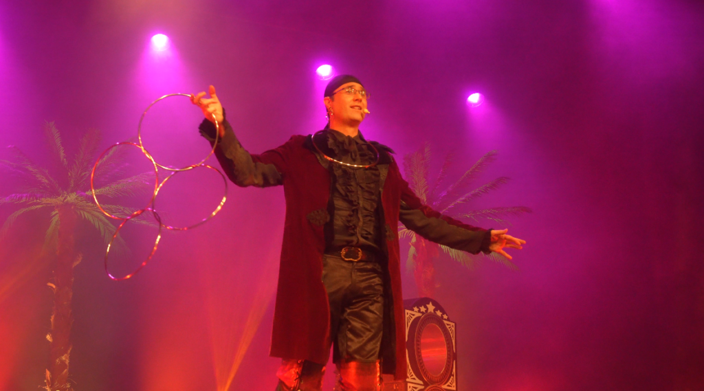 Spectacle Pirate enfant plein vol 43 svg+xml;charset=utf