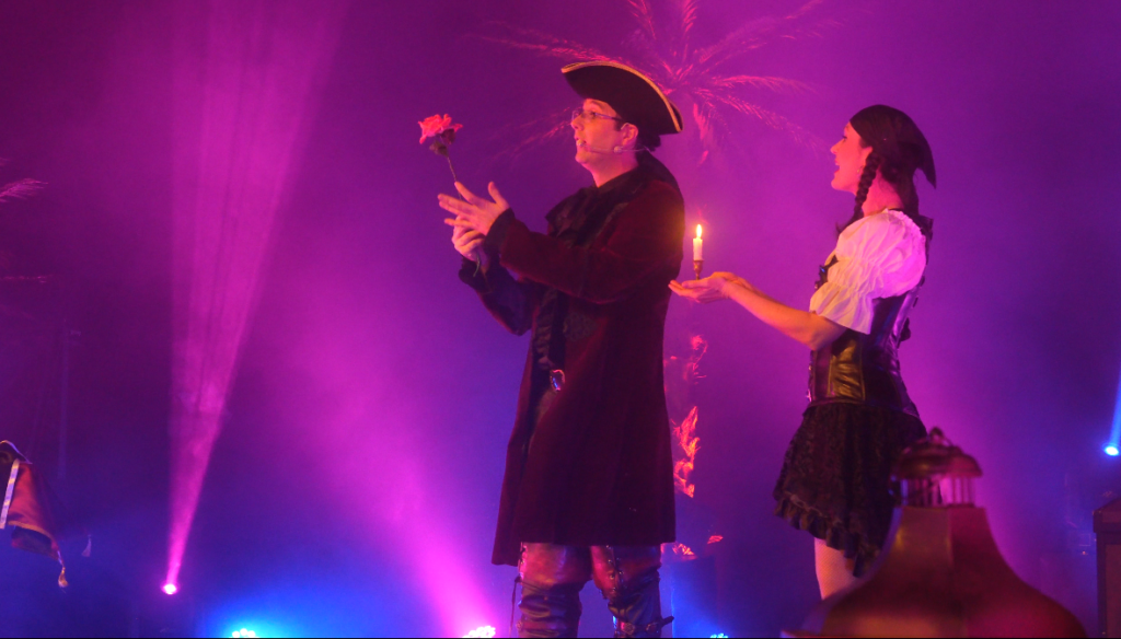 Spectacle Pirate enfant plein vol 7 svg+xml;charset=utf