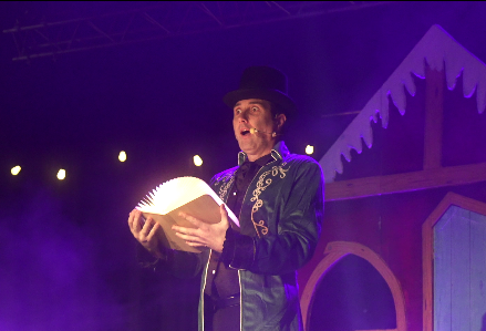 Spectacle les lutins enfant 2 svg+xml;charset=utf