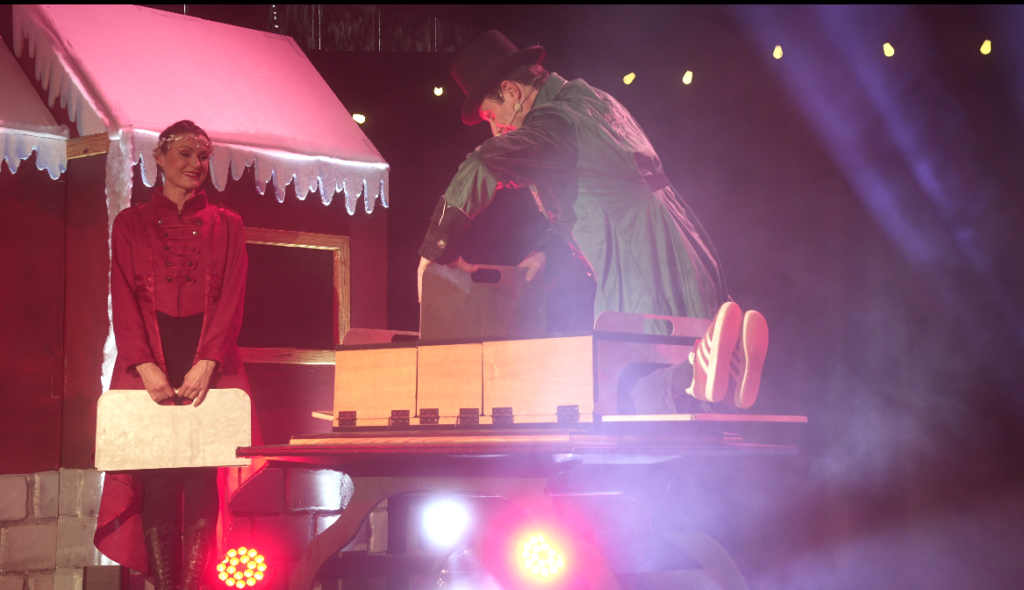 Spectacle les lutins enfant 30 svg+xml;charset=utf