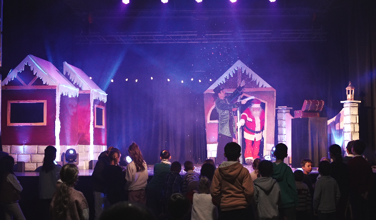 Spectacle les lutins enfant 59 svg+xml;charset=utf