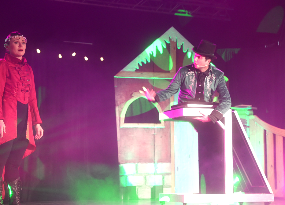 Spectacle les lutins enfant 6 svg+xml;charset=utf