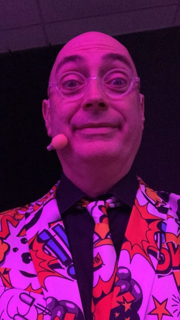 Bada Boom - Malice-Academy - Vincent Gaillard 8 svg+xml;charset=utf