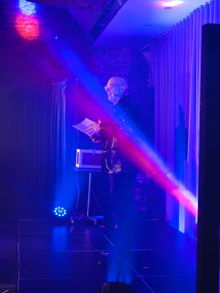 Malice-academy One man Show Magique 32 svg+xml;charset=utf