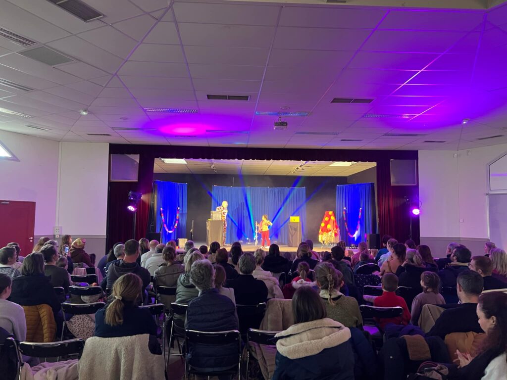 att.V5Jm6Uj5pRTla5iR6IRxN8vnuhdhfPVGzEsVxiusRPw 4 svg+xml;charset=utf