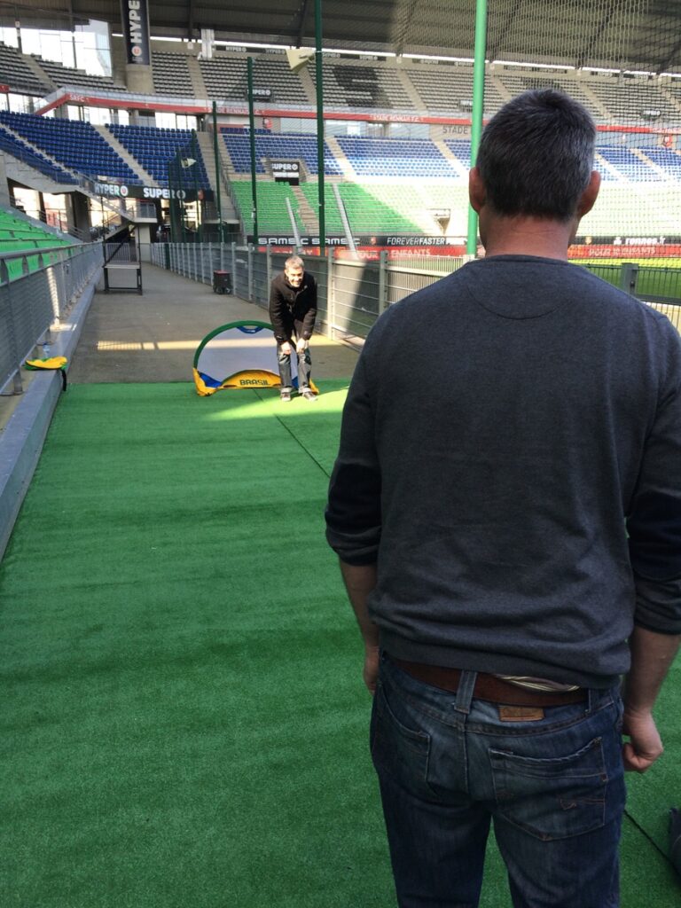 challenge-entreprise-9 - La Route du Stade svg+xml;charset=utf