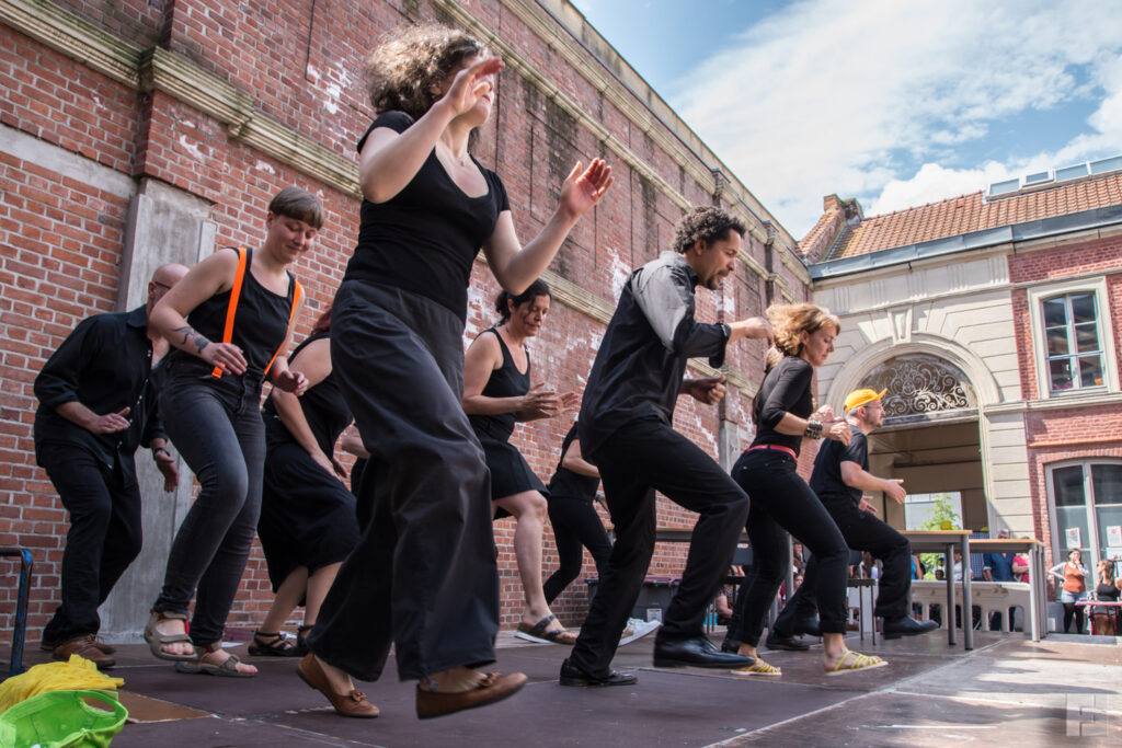 Percussions corporelles - Pleinvol.fr 1 svg+xml;charset=utf