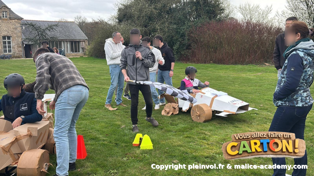 vous allez faire un carton copyright pleinvol.fr - malice-academy.com 2 svg+xml;charset=utf