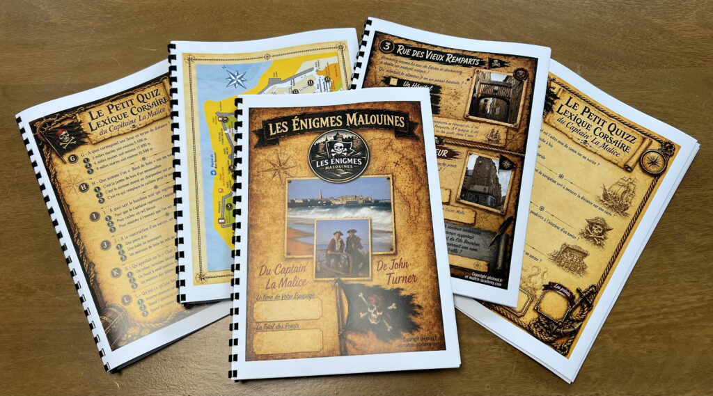 Livret RoadBook Les Enigmes Malouines - Plein Vol- Malice Academy svg+xml;charset=utf